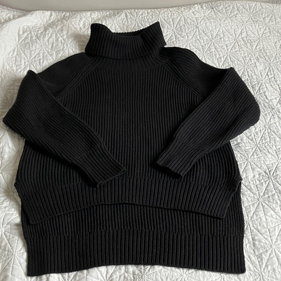 BLACK Aritzia Wilfred Free Lin merino wool Turtleneck Sweater size Large - Picture 3 of 8